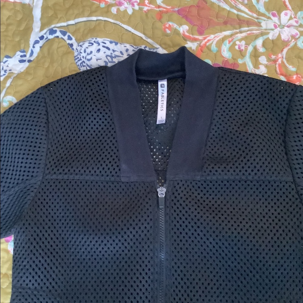 FABLETICS zip up - Picture 2 of 4